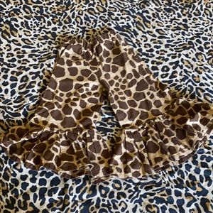 Baby girl 12 months giraffe pants